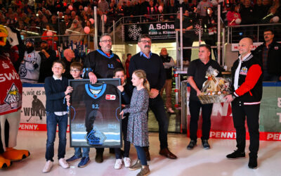 5:3 Erfolg gegen Verfolger Straubing – „Alfred Prey“ Tag endet mit Sieg