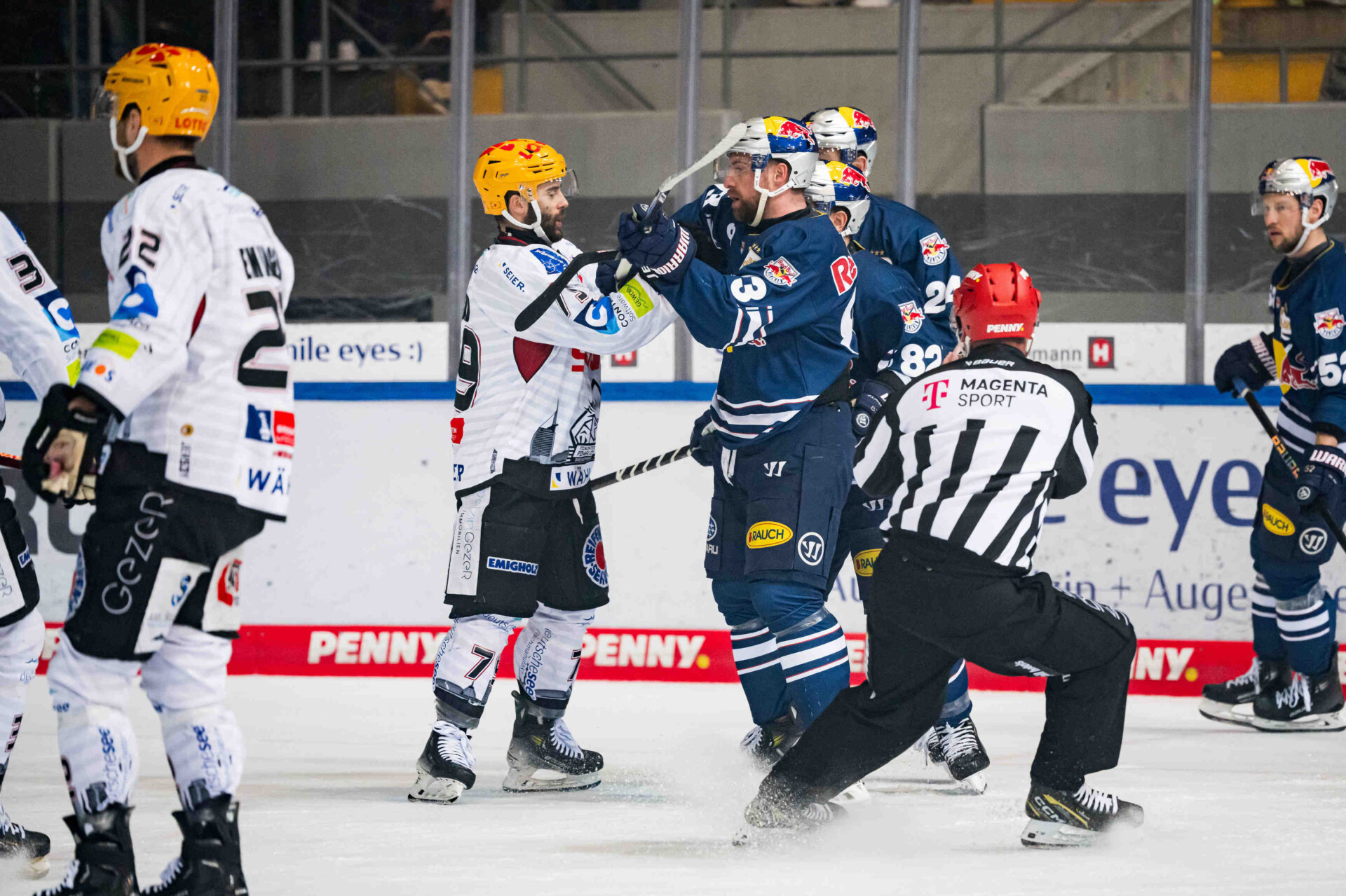 Red Bull Mnchen gegen Fischtown Pinguins – PENNY DEL