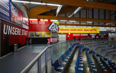 Die „Patinoire des Vernets“ wartet auf uns!