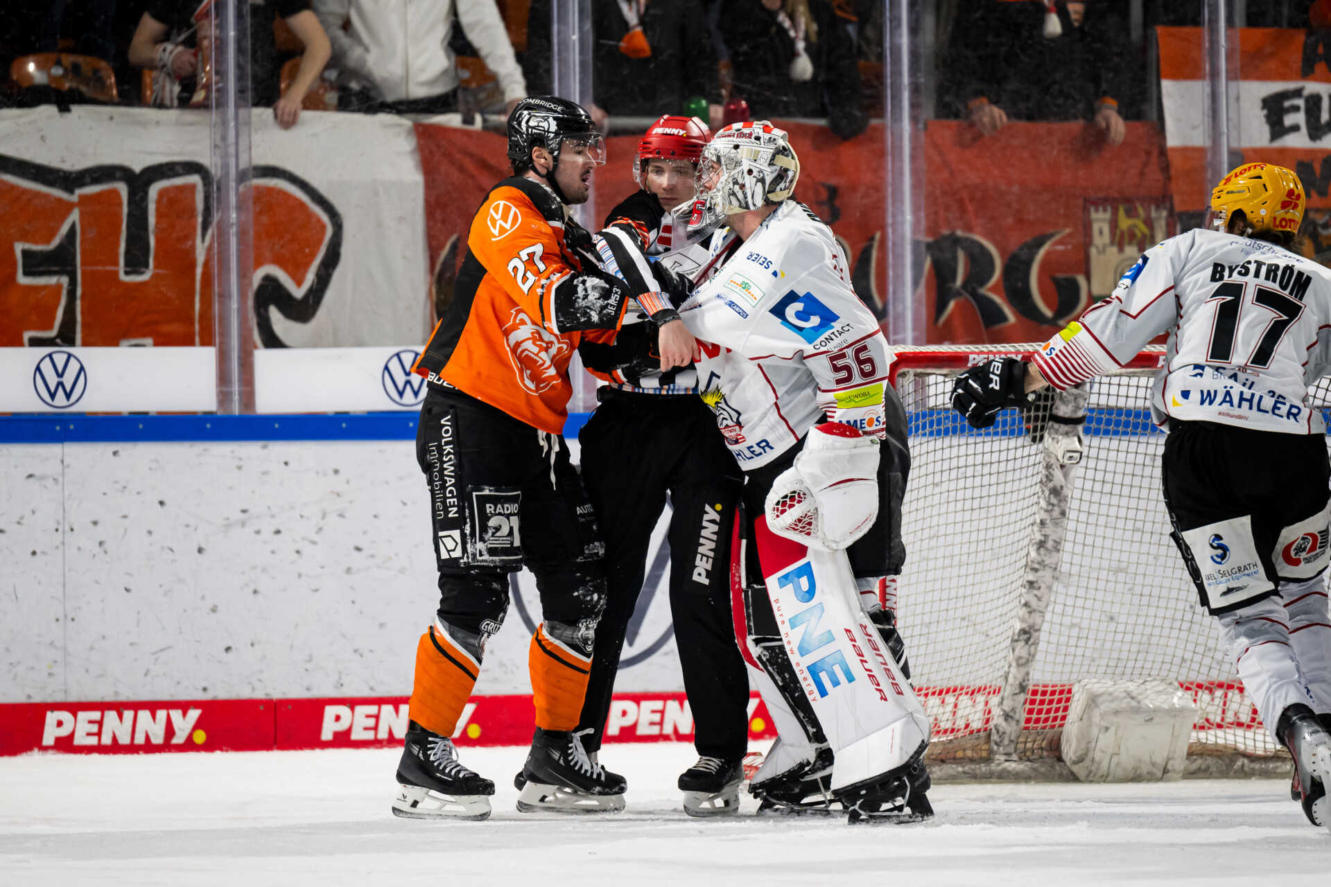 Grizzlys Wolfsburg gegen Pinguins Bremerhaven – PENNY DEL