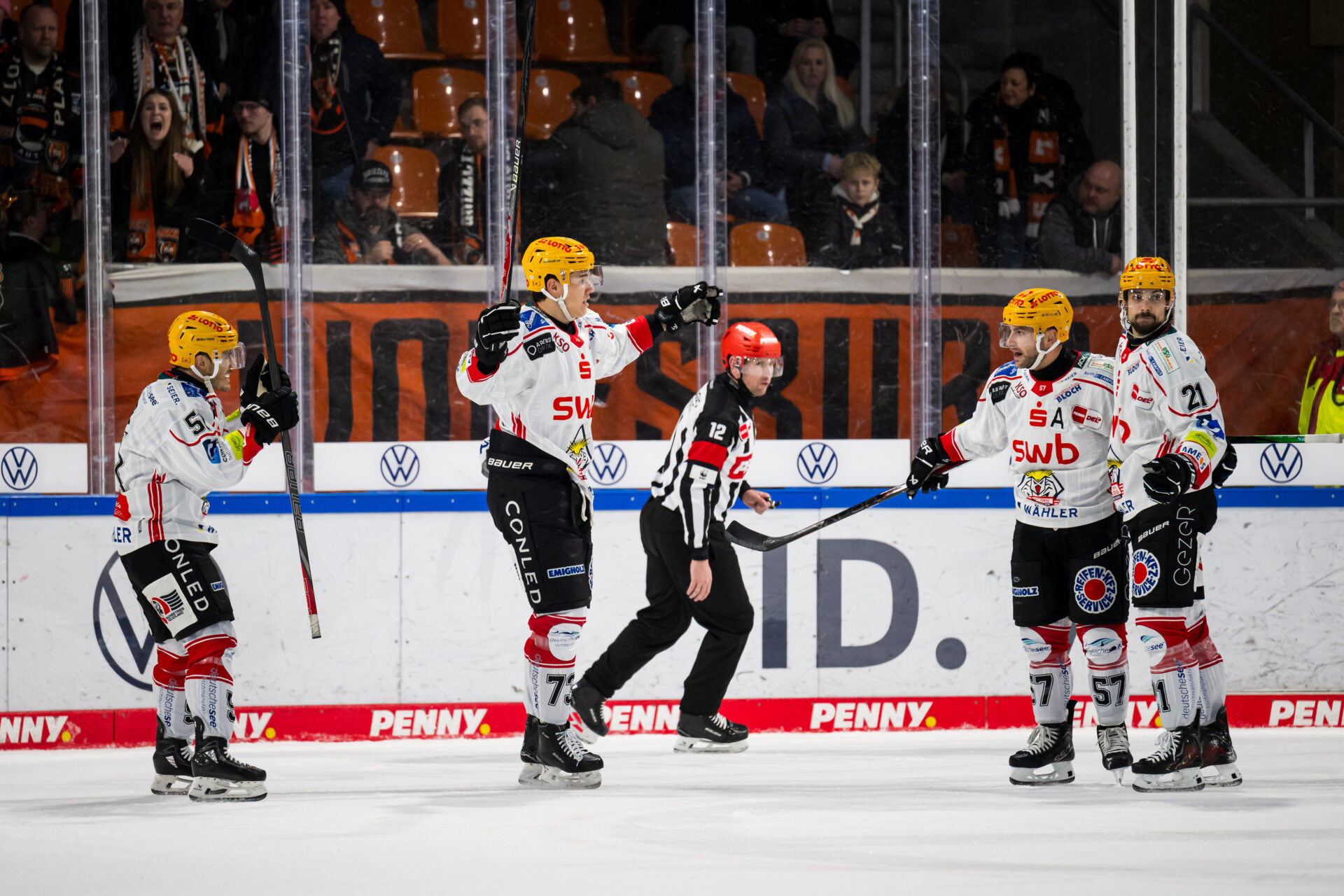 Grizzlys Wolfsburg gegen Fischtown Pinguins Bremerhaven – PENNY DEL
